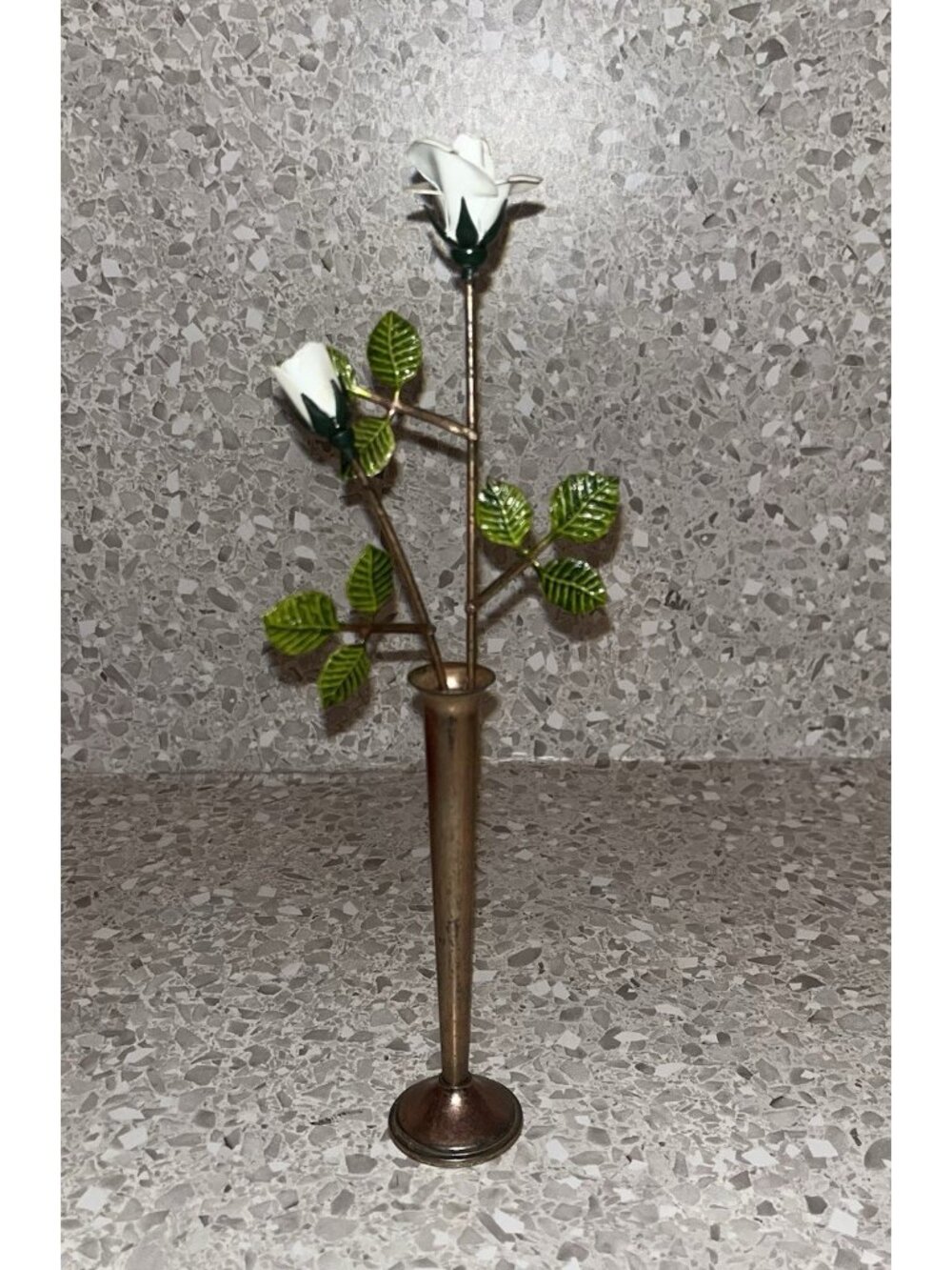 Ted Arnold Ltd Vtg Metal Roses White Flowers In Brass Designed Bud Vase 9.5”